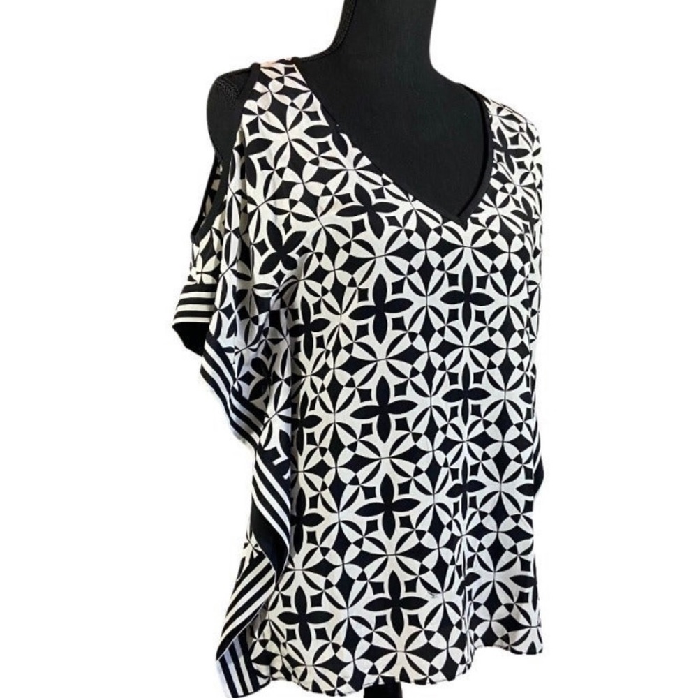 Trina Turk Black and White Geometric Blouse Silk